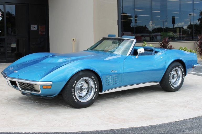 Mulsanne Blue 1971 Chevrolet Corvette