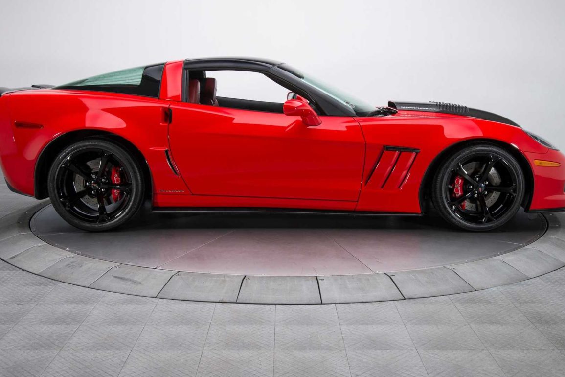 Chevrolet Corvette Guide Specs Photos Colors Options More