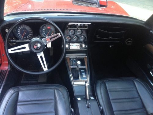 1972 Corvette interior | | CorvSport.com