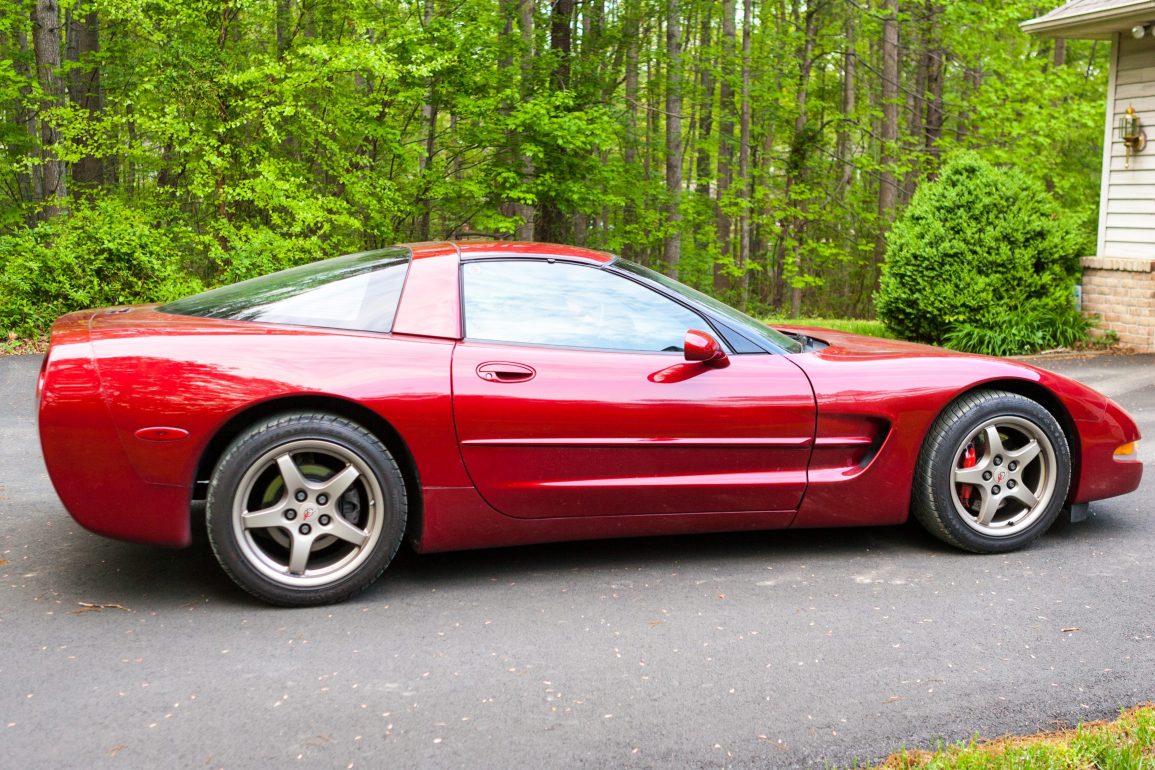 1999 C5 Corvette | Image Gallery & Pictures