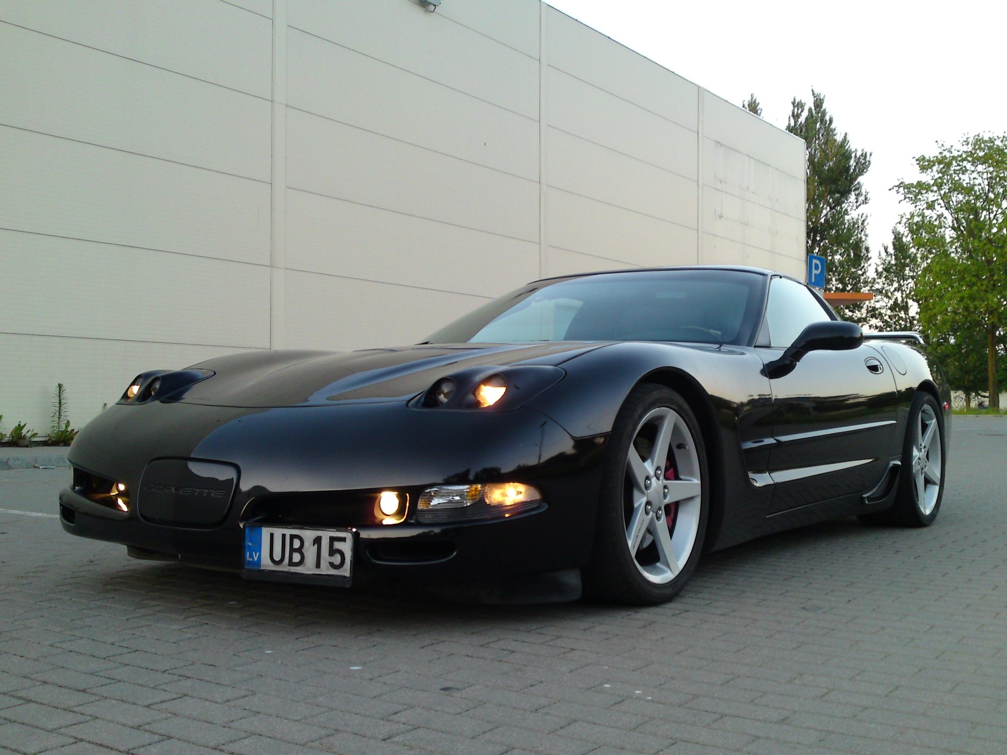 2000 C5 Corvette Image Gallery & Pictures