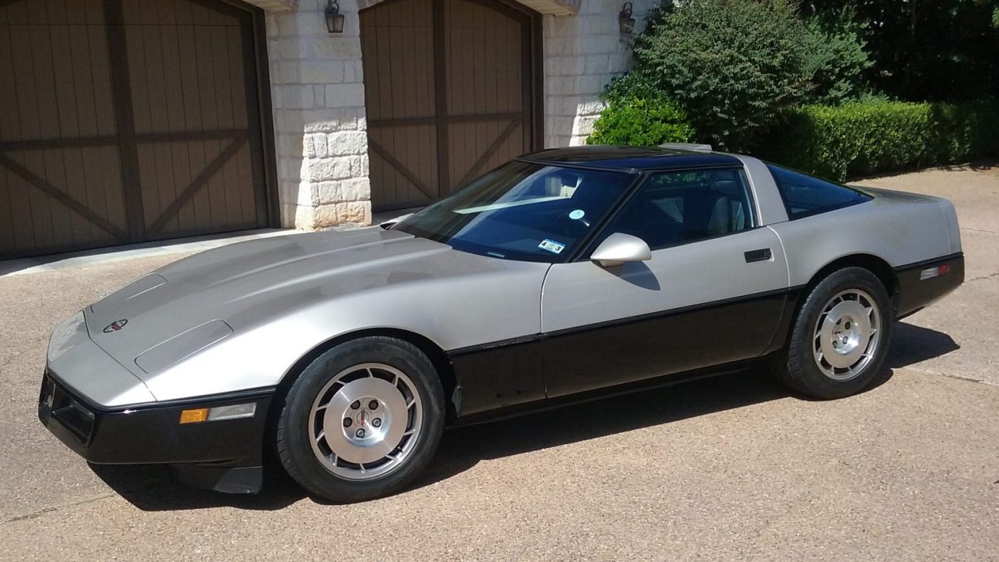 1986 C4 Corvette | Image Gallery & Pictures