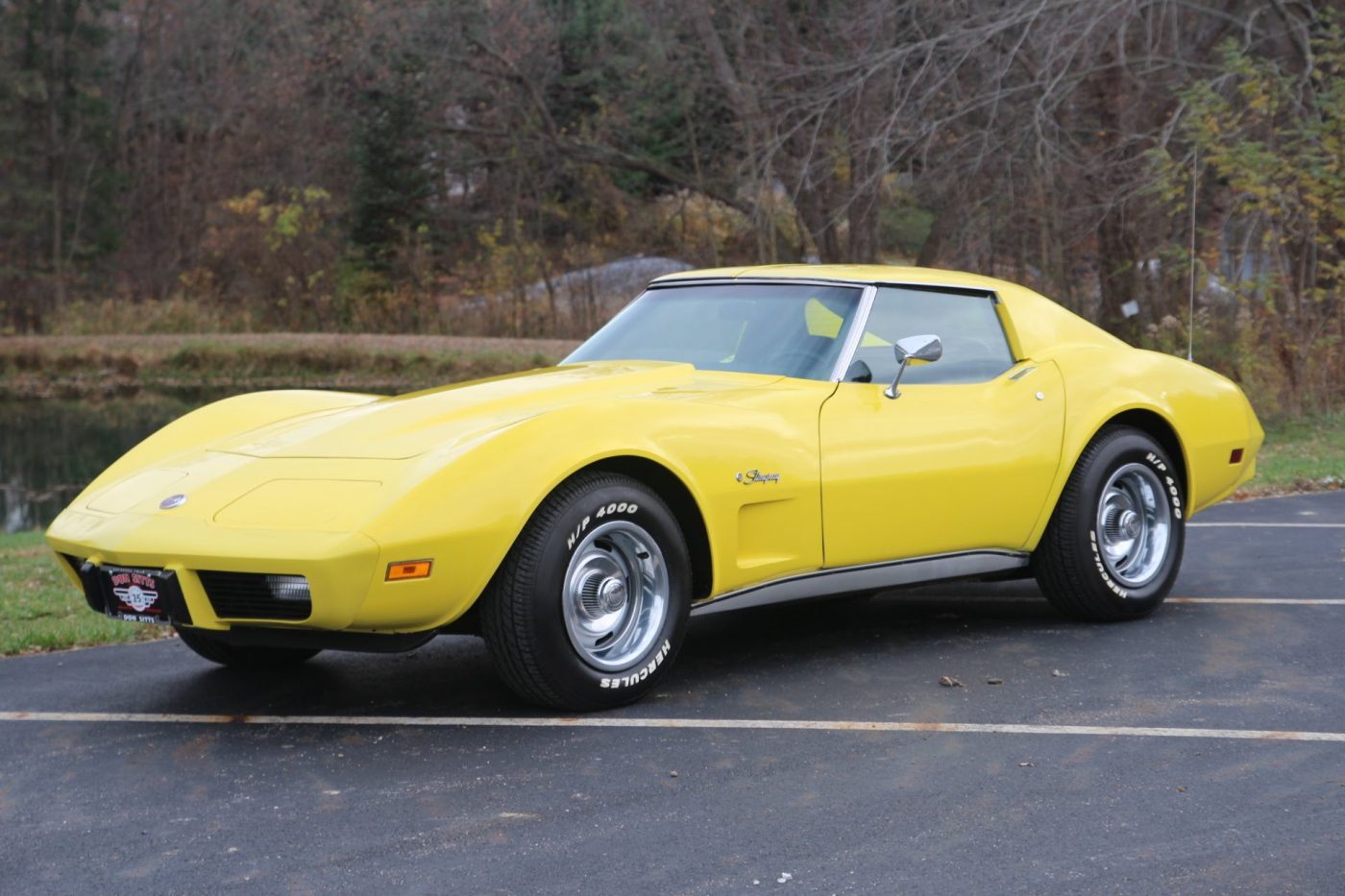 Chevrolet Corvette 1975