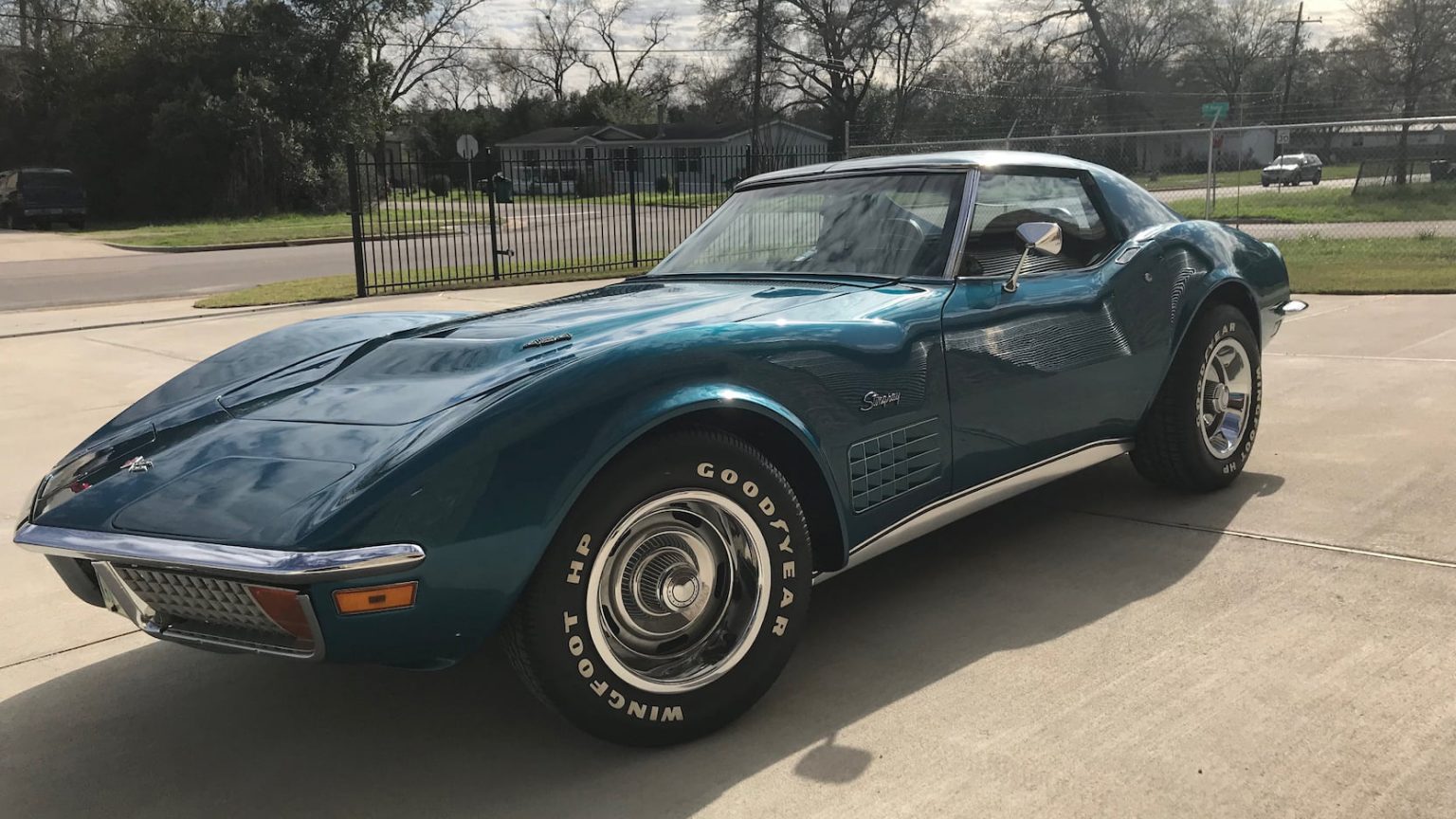 Bryar Blue 1972 Chevrolet Corvette