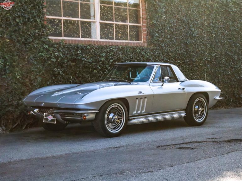 Silver Pearl 1966 Chevrolet Corvette