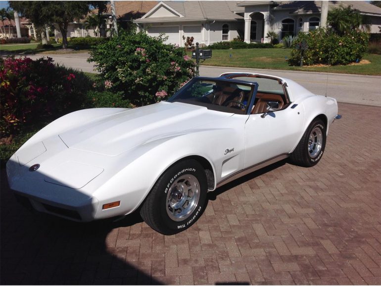 Classic White 1973 Chevrolet Corvette