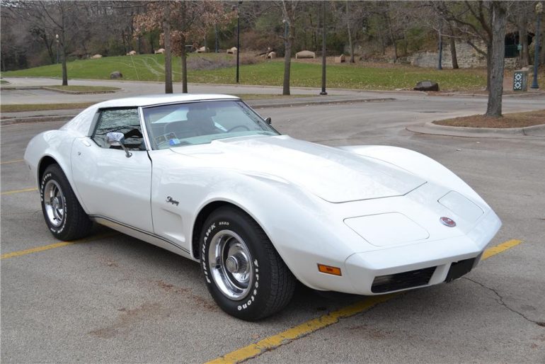 Classic White 1975 Chevrolet Corvette