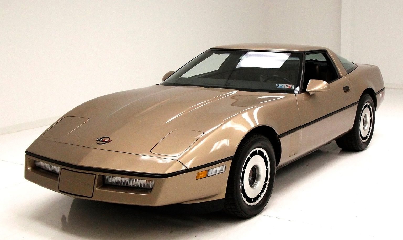 Light Bronze 1985 Chevrolet Corvette