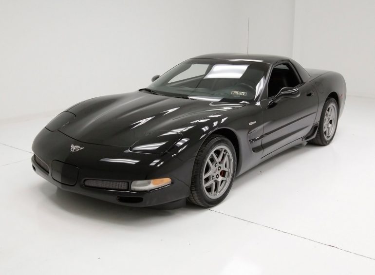 Black 2003 Chevrolet Corvette