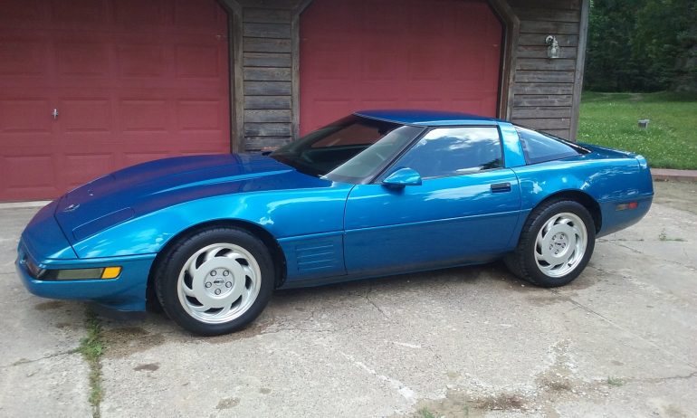 Quasar Blue 1992 Chevrolet Corvette