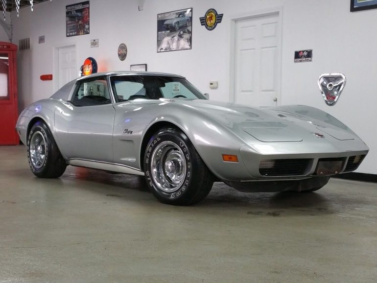 Silver Mist 1974 Chevrolet Corvette