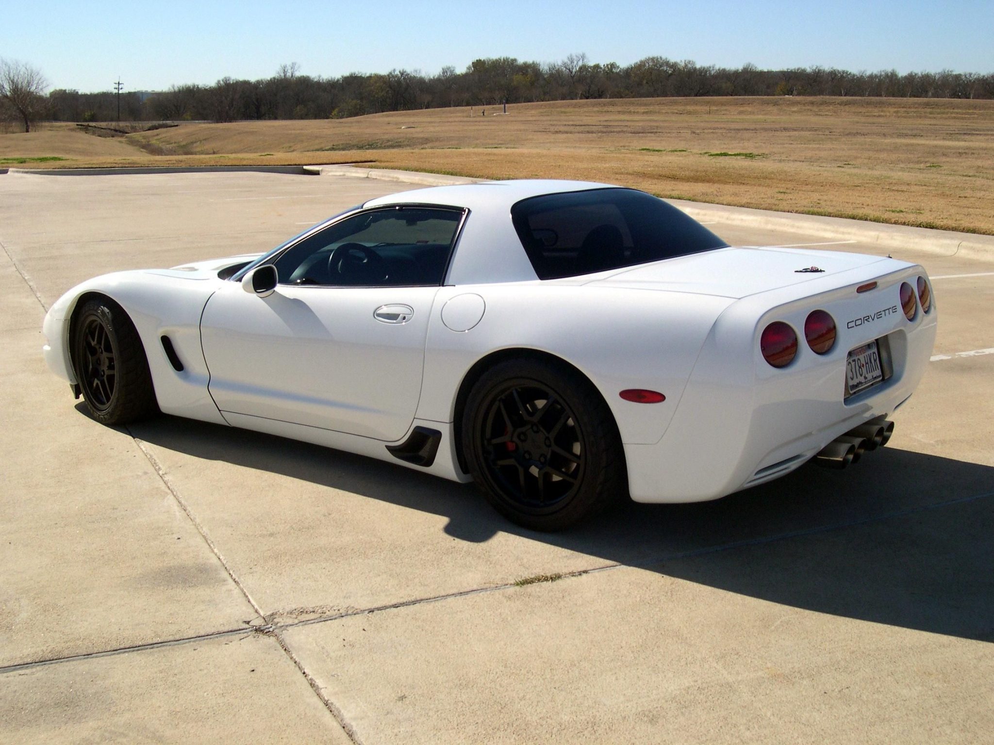 Speedway White 2002 Chevrolet Corvette