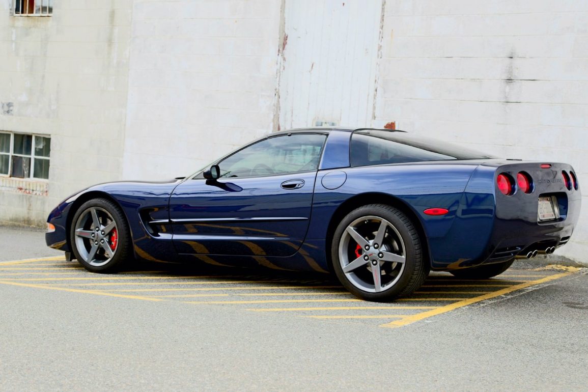 Navy Blue 1998 Chevrolet Corvette