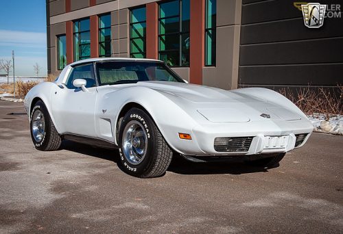 Classic White 1978 Chevrolet Corvette