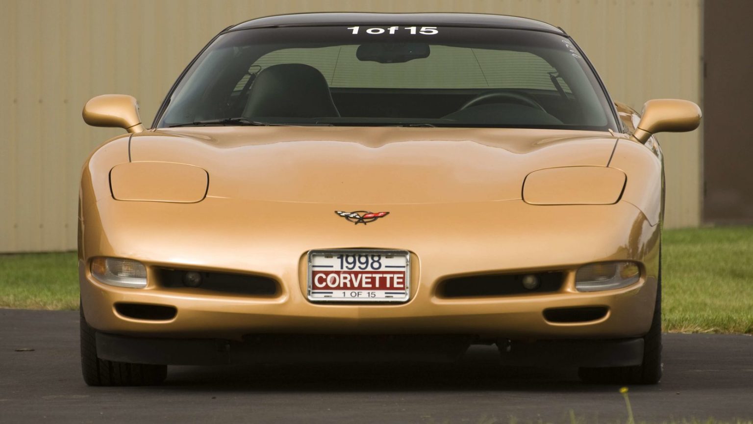 Aztec Gold 1998 Chevrolet Corvette