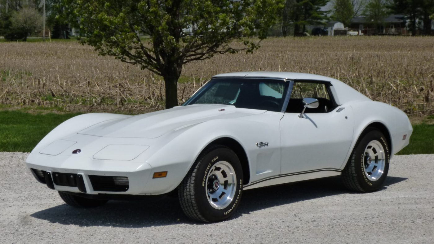 Classic White 1976 Chevrolet Corvette