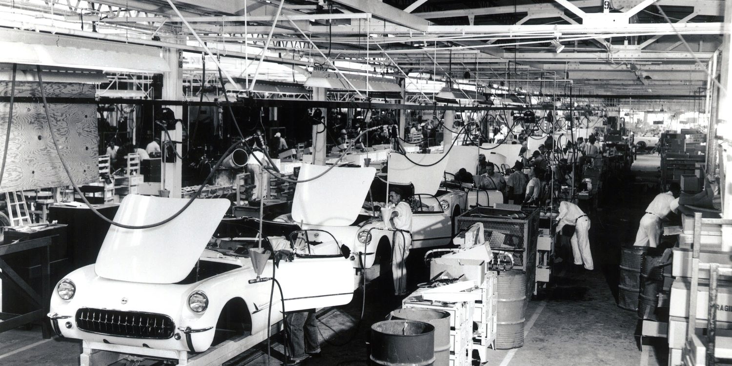 A long line in the St. Louis plant completed the assembly and trimming of the glass-fiber bodies of the 1953 Corvettes.