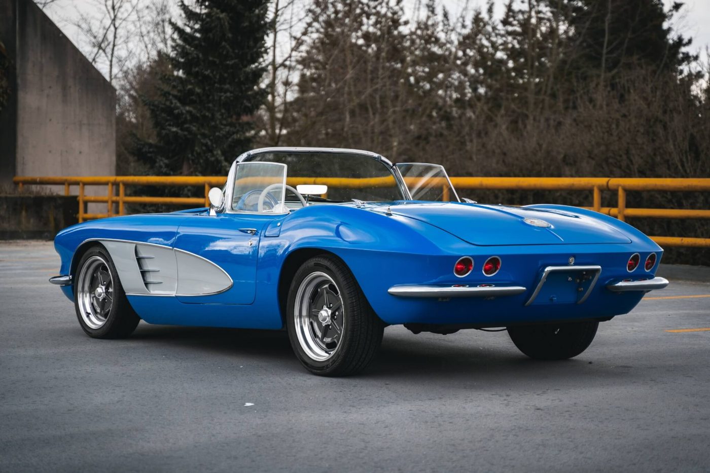 Corvette Of The Day: 1961 Chevrolet Corvette 350 Modified