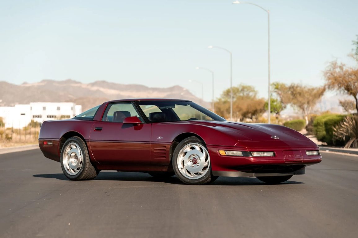 Corvette Of The Day: 1993 Chevrolet Corvette Coupe ZR-1 40th Anniversary