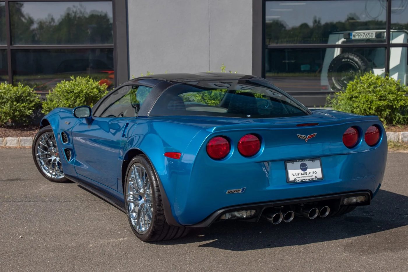 2009-Chevrolet-Corvette-ZR1 (8) | | CorvSport.com