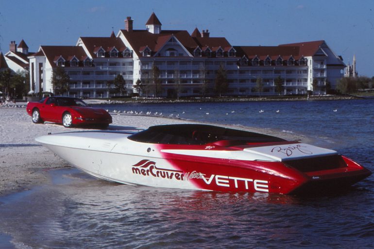 Wette Vette concept boat on a shore next to a C4 ZR-1 Corvette