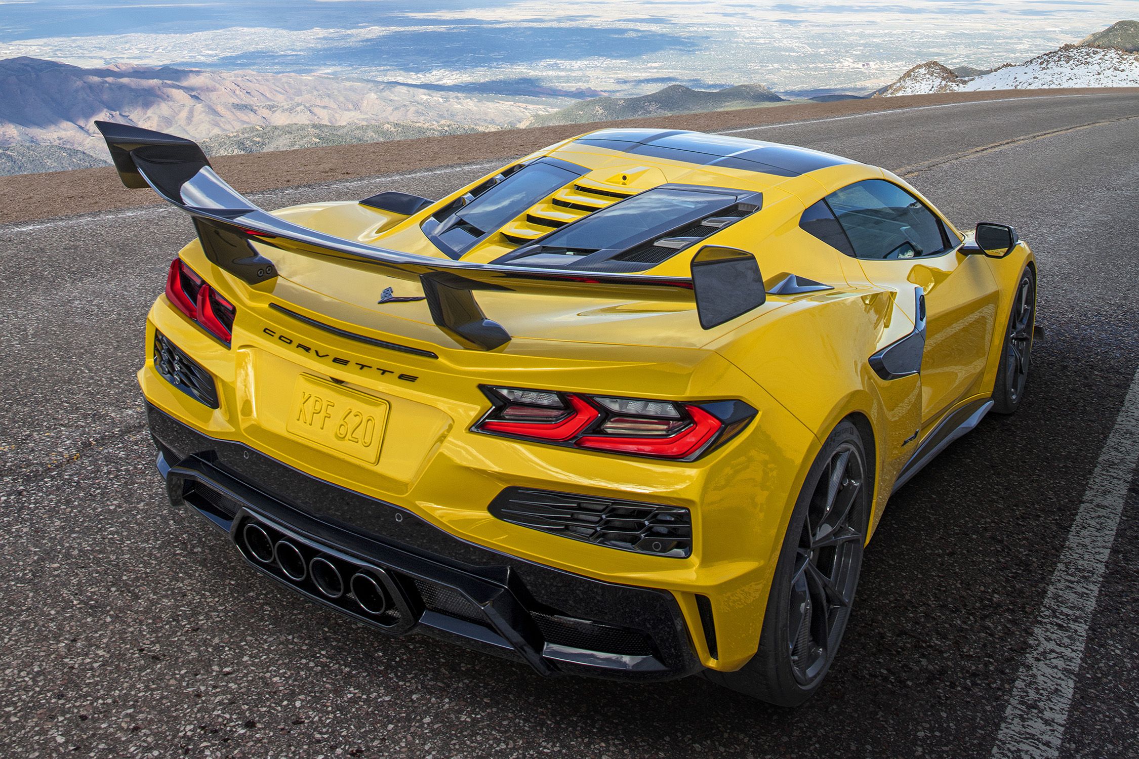 2025-chevrolet-corvette-zr1-coupe