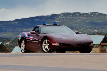 2003-Chevrolet-Corvette-Lemans-Pace-Car